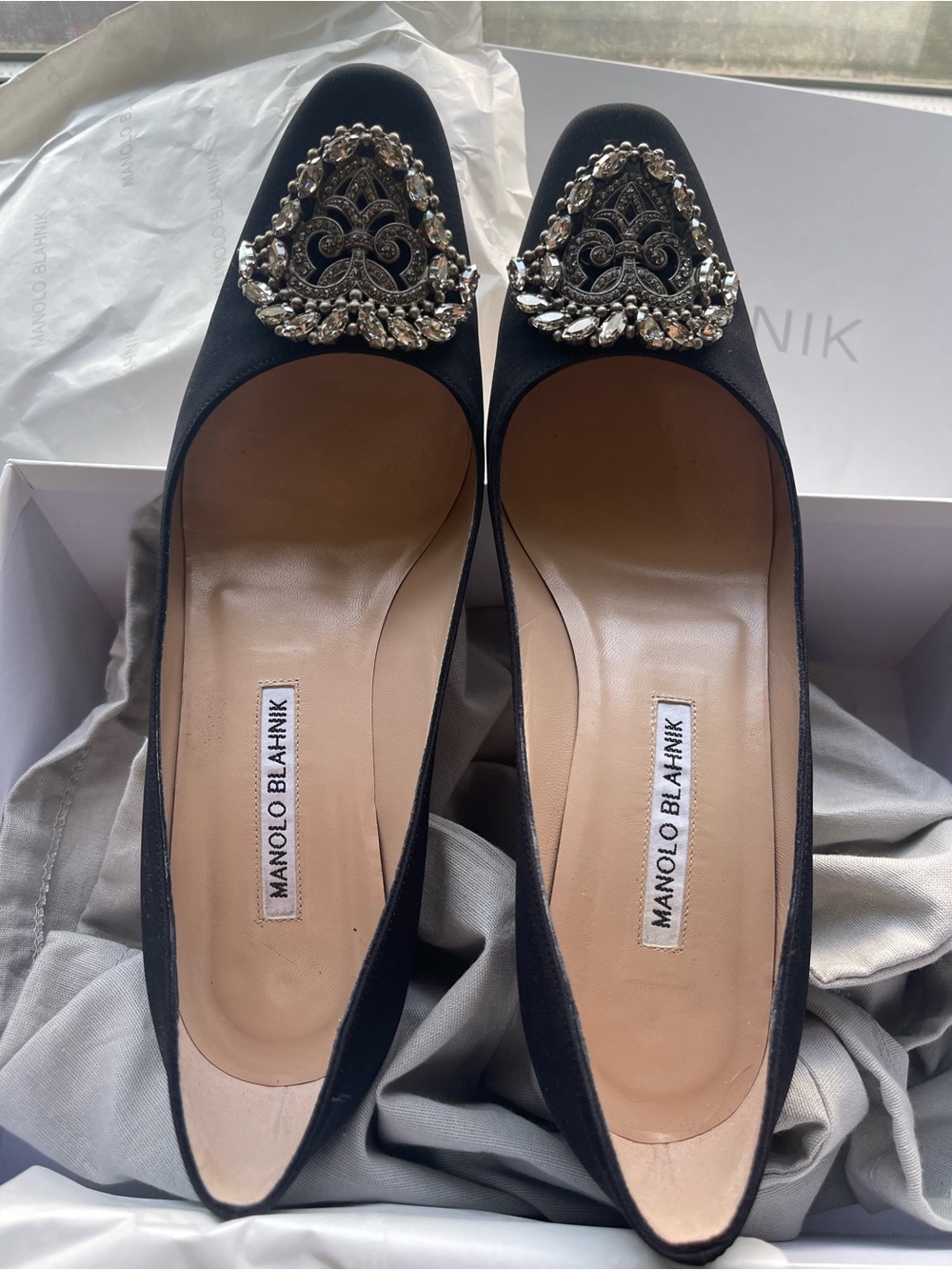 Manolo Blahnik Black Embellished Satin Pumps with Crystal Brooch - Picture 11 of 13